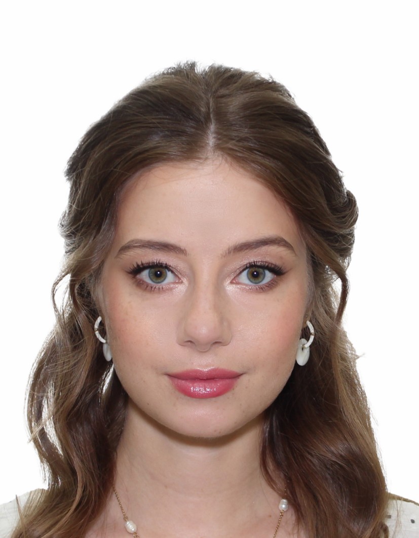 Александра Йост